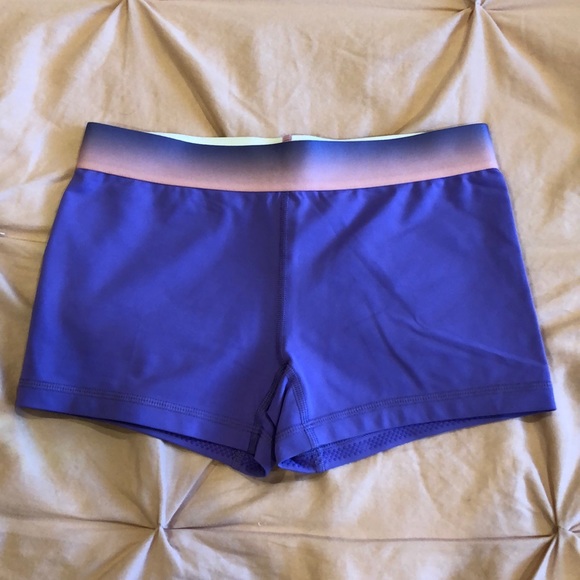 Ivivva Girls Shorts - Picture 1 of 3